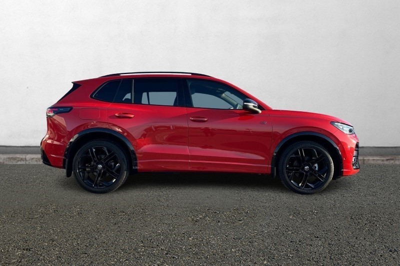 2024 (24) VOLKSWAGEN TIGUAN 1.5 eTSI 150 R-Line Launch Edition 5dr DSG 3624090