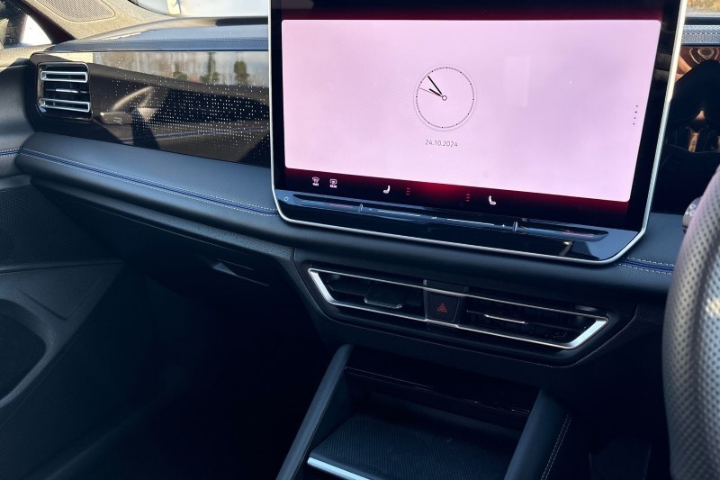 2024 (24) VOLKSWAGEN TIGUAN 1.5 eTSI 150 R-Line Launch Edition 5dr DSG 3624105