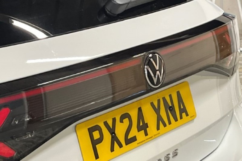 2024 (24) VOLKSWAGEN T-CROSS 1.5 TSI R-Line 5dr DSG 3714552