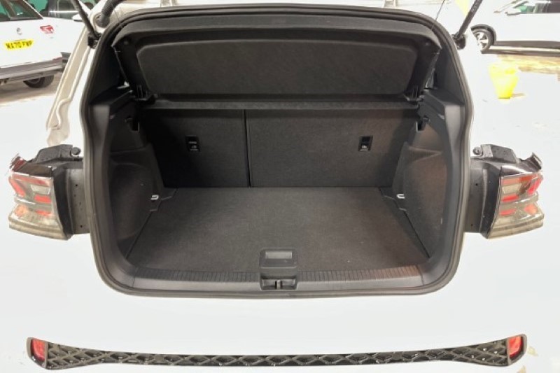 2024 (24) VOLKSWAGEN T-CROSS 1.5 TSI R-Line 5dr DSG 3714544