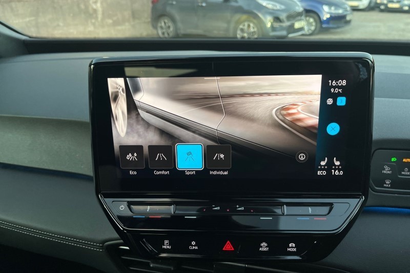 2024 (24) VOLKSWAGEN ID.3 150kW Match Pro 58kWh 5dr Auto 3683974