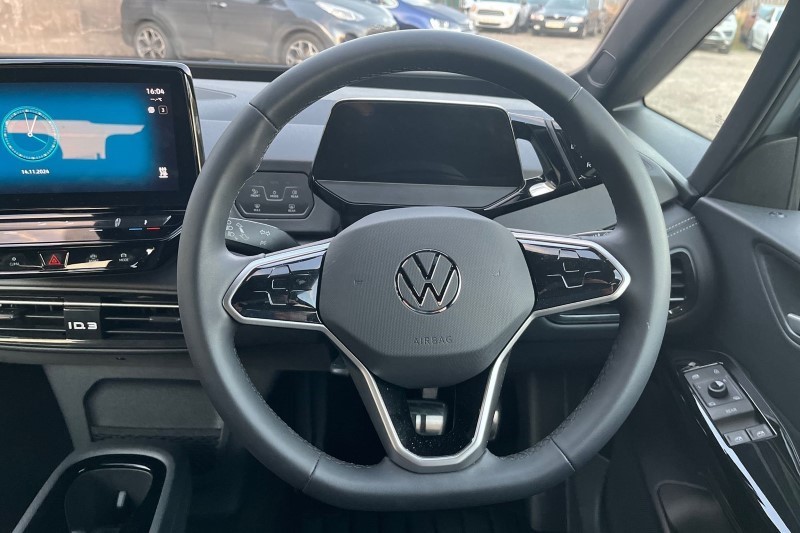 2024 (24) VOLKSWAGEN ID.3 150kW Match Pro 58kWh 5dr Auto 3683964