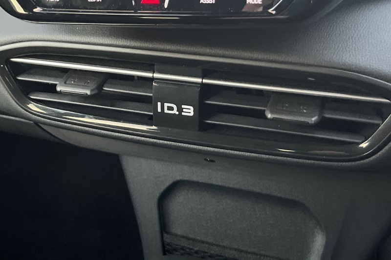 2024 (24) VOLKSWAGEN ID.3 150kW Match Pro 58kWh 5dr Auto 3683976