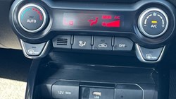 2021 (70) KIA STONIC 1.0T GDi 48V Connect 5dr 3422112