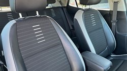 2021 (70) KIA STONIC 1.0T GDi 48V Connect 5dr 3422102