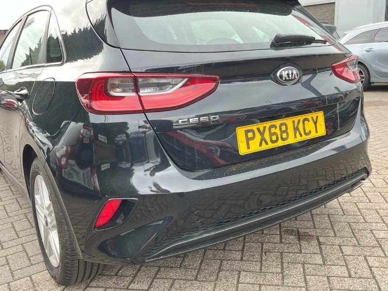 2018 (68) KIA CEED 1.0T GDi ISG 2 5dr 3415125