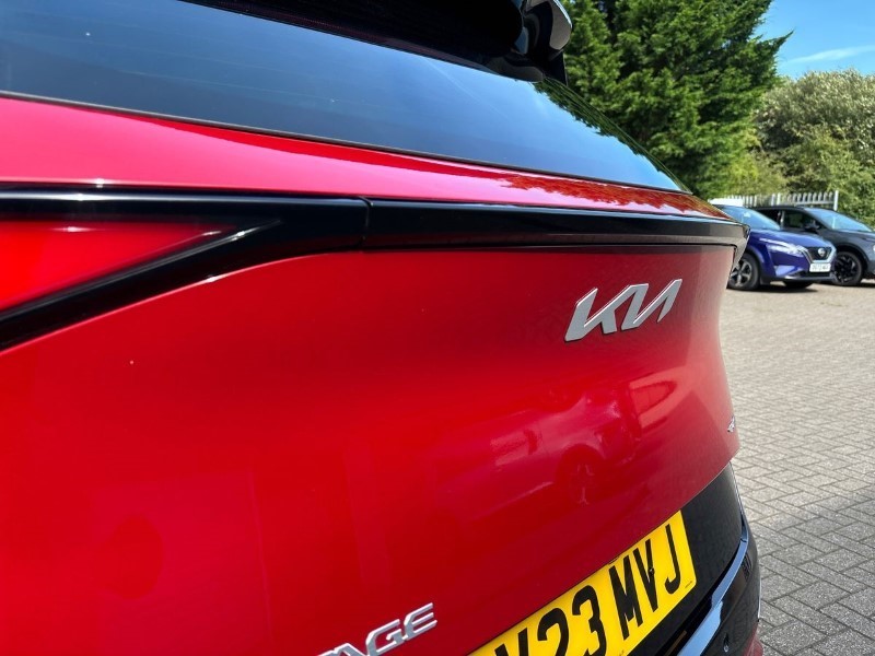 2023 (23) KIA SPORTAGE 1.6T GDi PHEV GT-Line S 5dr Auto AWD 3410087