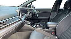 2023 (23) KIA SPORTAGE 1.6T GDi PHEV GT-Line S 5dr Auto AWD 3410052