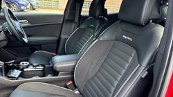 2023 (23) KIA SPORTAGE 1.6T GDi PHEV GT-Line S 5dr Auto AWD 3410077