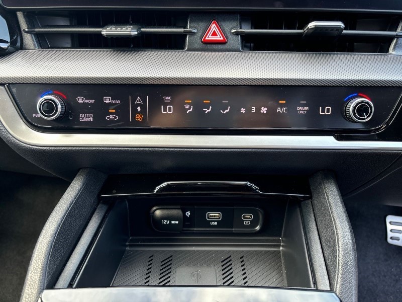 2023 (23) KIA SPORTAGE 1.6T GDi PHEV GT-Line S 5dr Auto AWD 3410071