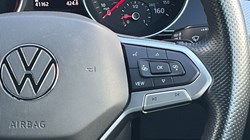 2021 (21) VOLKSWAGEN PASSAT 2.0 TDI EVO SCR R-Line 5dr DSG 3422584
