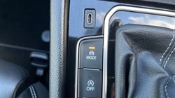 2021 (21) VOLKSWAGEN PASSAT 2.0 TDI EVO SCR R-Line 5dr DSG 3422592