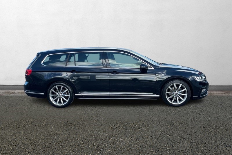2021 (21) VOLKSWAGEN PASSAT 2.0 TDI EVO SCR R-Line 5dr DSG 3422570