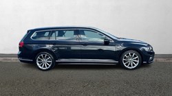 2021 (21) VOLKSWAGEN PASSAT 2.0 TDI EVO SCR R-Line 5dr DSG 3422570