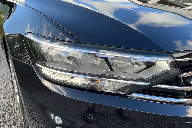 2021 (21) VOLKSWAGEN PASSAT 2.0 TDI EVO SCR R-Line 5dr DSG 3422604