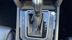 2021 (21) VOLKSWAGEN PASSAT 2.0 TDI EVO SCR R-Line 5dr DSG 3422595