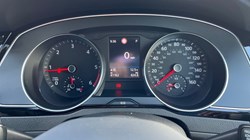 2021 (21) VOLKSWAGEN PASSAT 2.0 TDI EVO SCR R-Line 5dr DSG 3422585