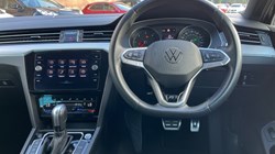 2021 (21) VOLKSWAGEN PASSAT 2.0 TDI EVO SCR R-Line 5dr DSG 3422586