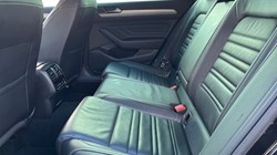 2021 (21) VOLKSWAGEN PASSAT 2.0 TDI EVO SCR R-Line 5dr DSG 3422569