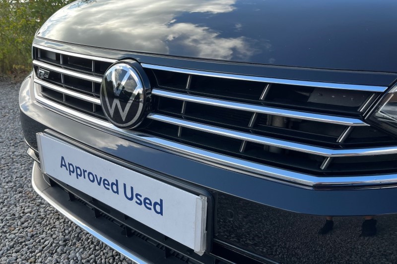 2021 (21) VOLKSWAGEN PASSAT 2.0 TDI EVO SCR R-Line 5dr DSG 3422605