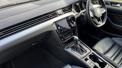 2021 (21) VOLKSWAGEN PASSAT 2.0 TDI EVO SCR R-Line 5dr DSG 3422599