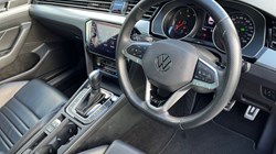 2021 (21) VOLKSWAGEN PASSAT 2.0 TDI EVO SCR R-Line 5dr DSG 3422575