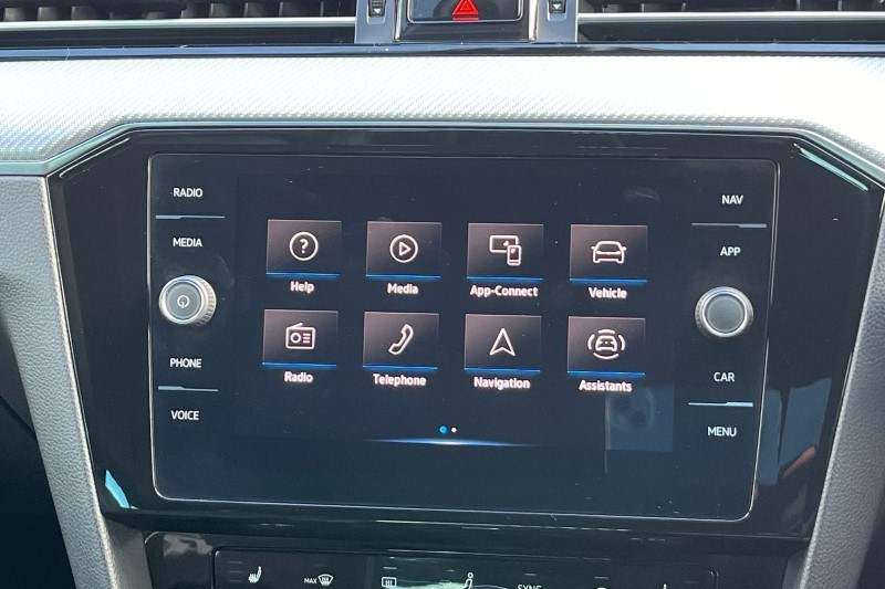 2021 (21) VOLKSWAGEN PASSAT 2.0 TDI EVO SCR R-Line 5dr DSG 3422587