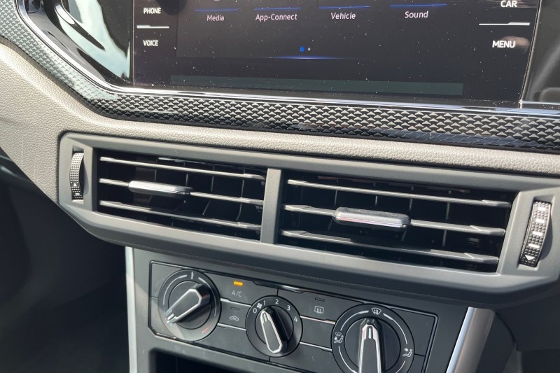 2022 (22) VOLKSWAGEN POLO 1.0 TSI Life 5dr DSG 3394309