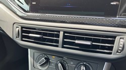 2022 (22) VOLKSWAGEN POLO 1.0 TSI Life 5dr DSG 3394309