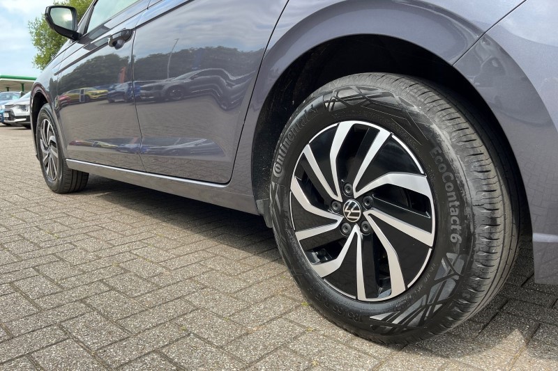 2022 (22) VOLKSWAGEN POLO 1.0 TSI Life 5dr DSG 3394317