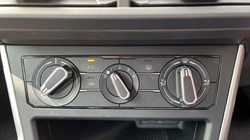 2022 (22) VOLKSWAGEN POLO 1.0 TSI Life 5dr DSG 3394308