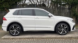 2021 (71) VOLKSWAGEN TIGUAN 1.4 TSI eHybrid R-Line 5dr DSG 3397274