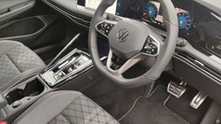 2023 (23) VOLKSWAGEN GOLF 1.5 eTSI 150 R-Line 5dr DSG 3463130