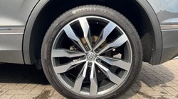 2019 (69) VOLKSWAGEN TIGUAN 2.0 TSi 230 4Motion R-Line Tech 5dr DSG 3394586