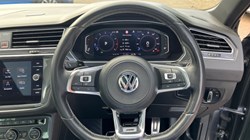 2019 (69) VOLKSWAGEN TIGUAN 2.0 TSi 230 4Motion R-Line Tech 5dr DSG 3394595