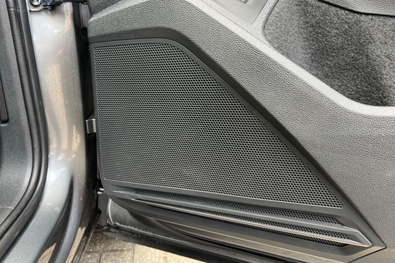 2019 (69) VOLKSWAGEN TIGUAN 2.0 TSi 230 4Motion R-Line Tech 5dr DSG 3394590