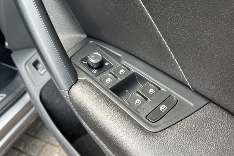 2019 (69) VOLKSWAGEN TIGUAN 2.0 TSi 230 4Motion R-Line Tech 5dr DSG 3394591