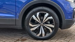 2023 (23) VOLKSWAGEN T-CROSS 1.0 TSI 110 Black Edition 5dr DSG 3397751