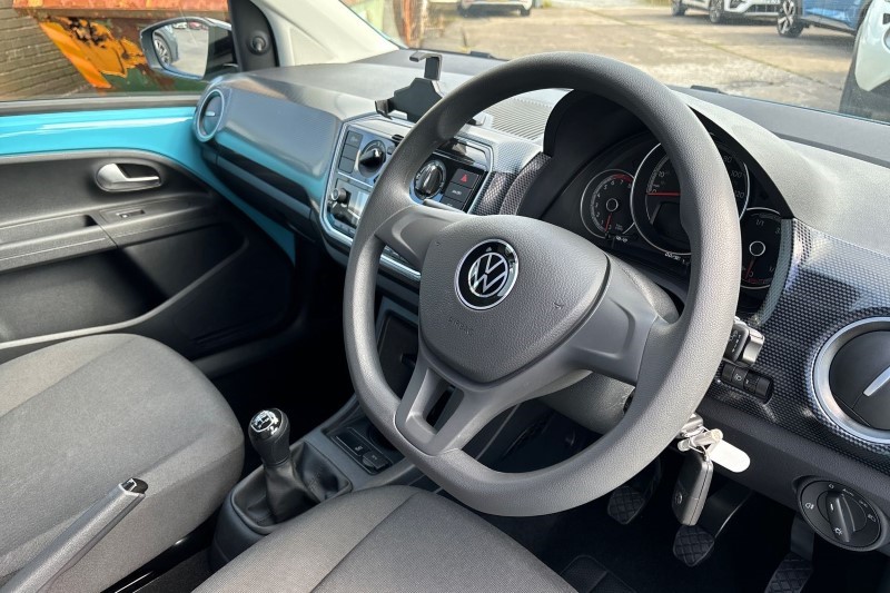 2023 (23) VOLKSWAGEN UP 1.0 65PS Black Edition 5dr 3465360