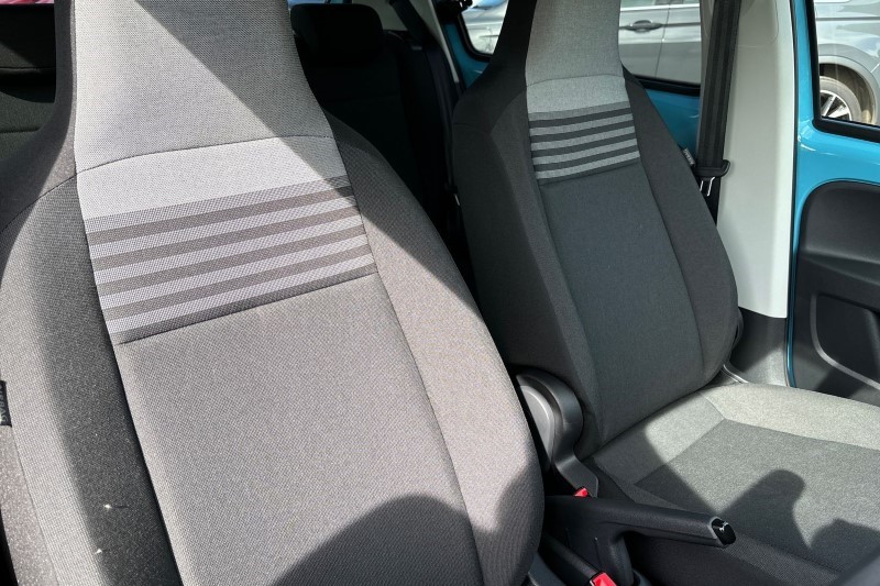 2023 (23) VOLKSWAGEN UP 1.0 65PS Black Edition 5dr 3465366