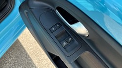 2023 (23) VOLKSWAGEN UP 1.0 65PS Black Edition 5dr 3465363