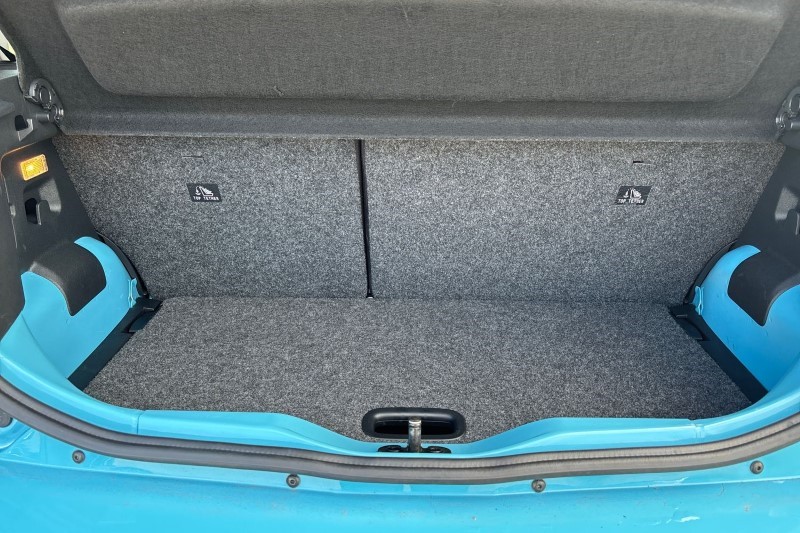 2023 (23) VOLKSWAGEN UP 1.0 65PS Black Edition 5dr 3465378