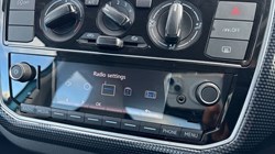 2023 (23) VOLKSWAGEN UP 1.0 65PS Black Edition 5dr 3465373