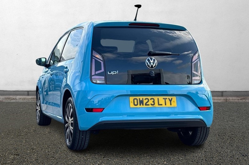 2023 (23) VOLKSWAGEN UP 1.0 65PS Black Edition 5dr 3465352