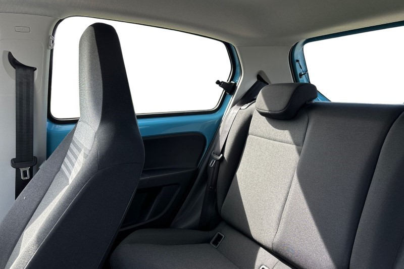 2023 (23) VOLKSWAGEN UP 1.0 65PS Black Edition 5dr 3465354