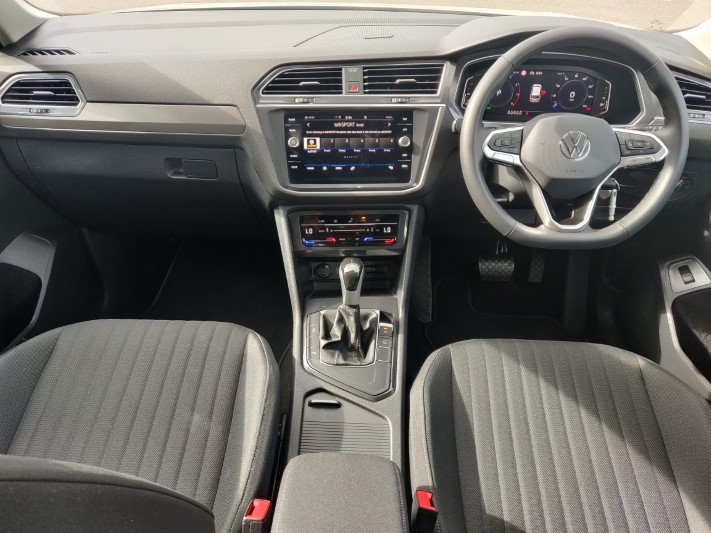 2024 (73) VOLKSWAGEN TIGUAN ALLSPACE 1.5 TSI Life 5dr DSG 3396652