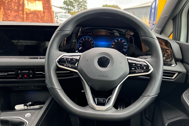 2022 (71) VOLKSWAGEN GOLF 1.5 TSI 150 R-Line 5dr 3489043