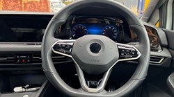 2022 (71) VOLKSWAGEN GOLF 1.5 TSI 150 R-Line 5dr 3489043