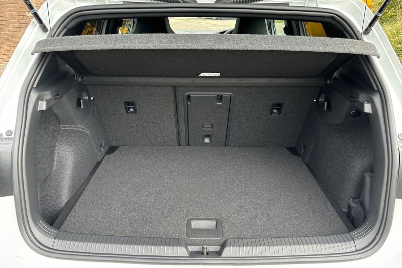 2022 (71) VOLKSWAGEN GOLF 1.5 TSI 150 R-Line 5dr 3489055