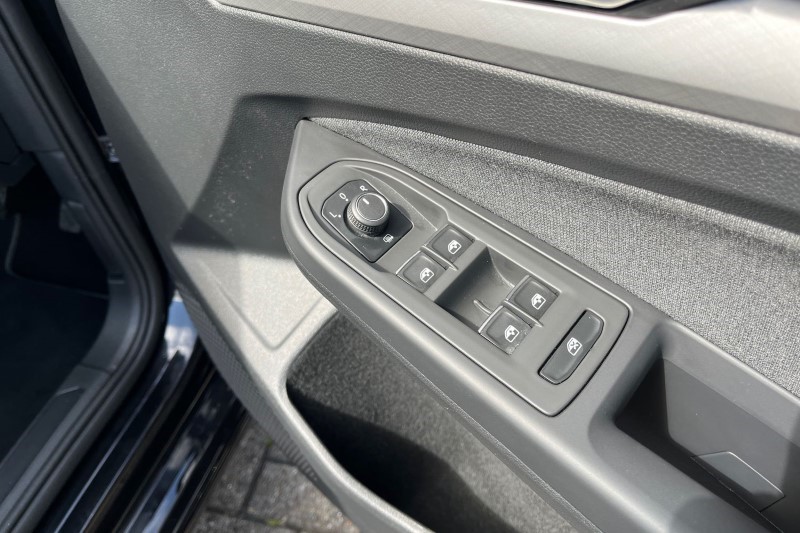 2023 (23) VOLKSWAGEN GOLF 1.5 TSI 150 Life 5dr 3426756